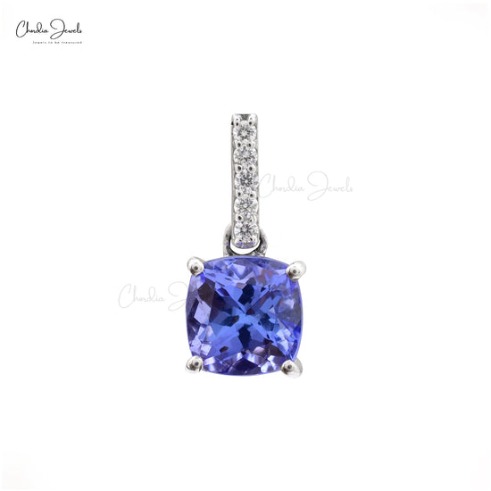 One of the December Birthstones – Tanzanite - The Jewellery Warehouse